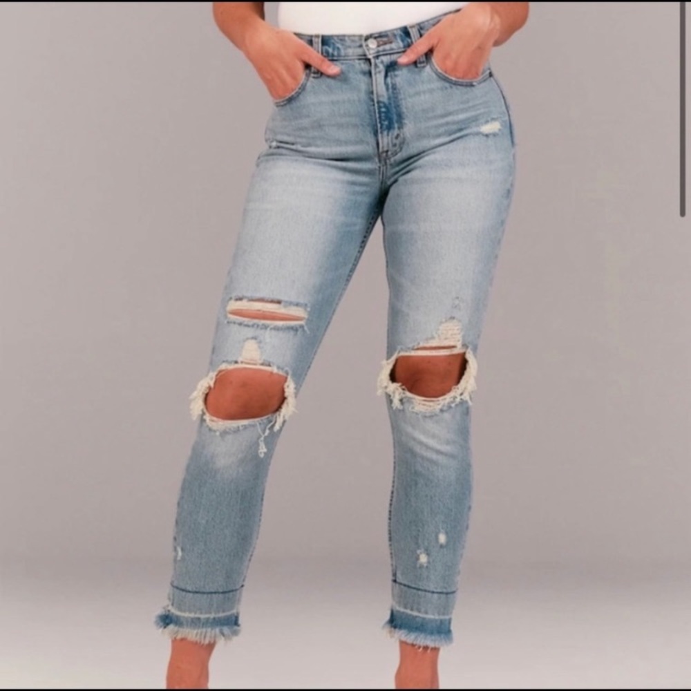 Abercrombie Curve Love High Rise Mom Jeans